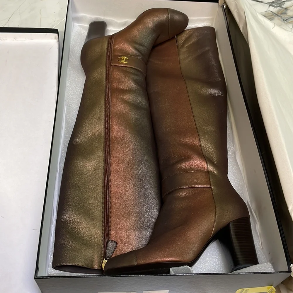 Chanel Iredecent Calfskin High Boots Gold 🤎🍁🍂